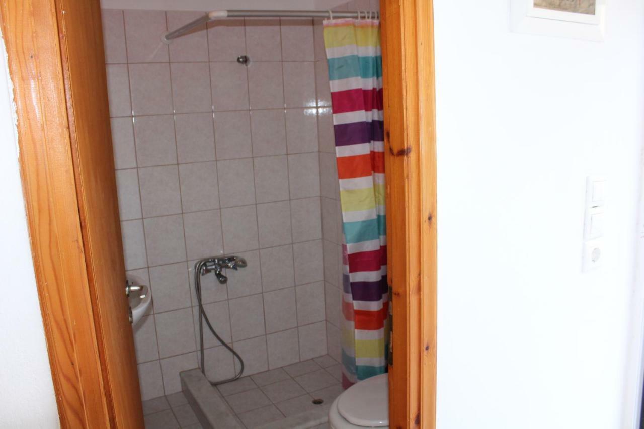 Aaron Studios Apartments Agia Fotia  Dış mekan fotoğraf
