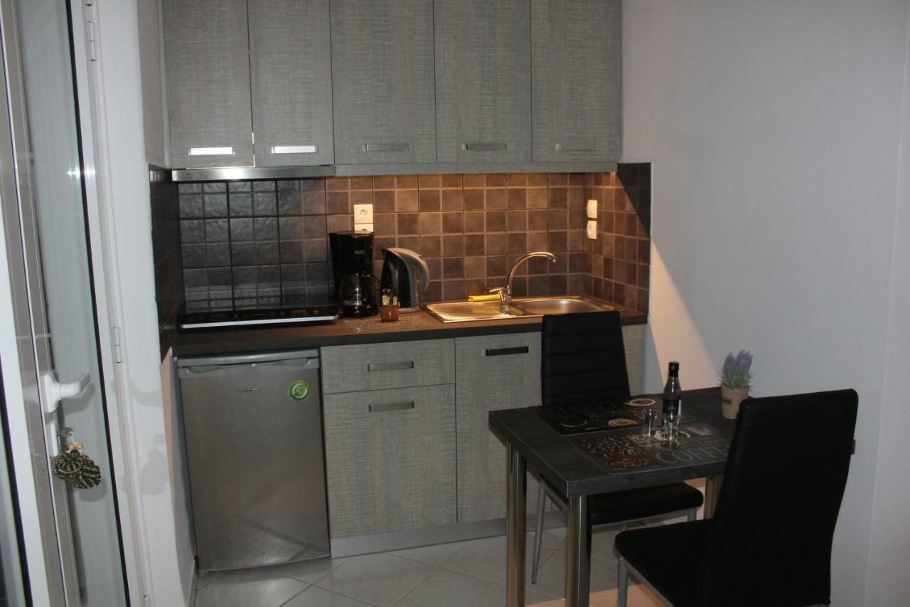 Aaron Studios Apartments Agia Fotia  Dış mekan fotoğraf