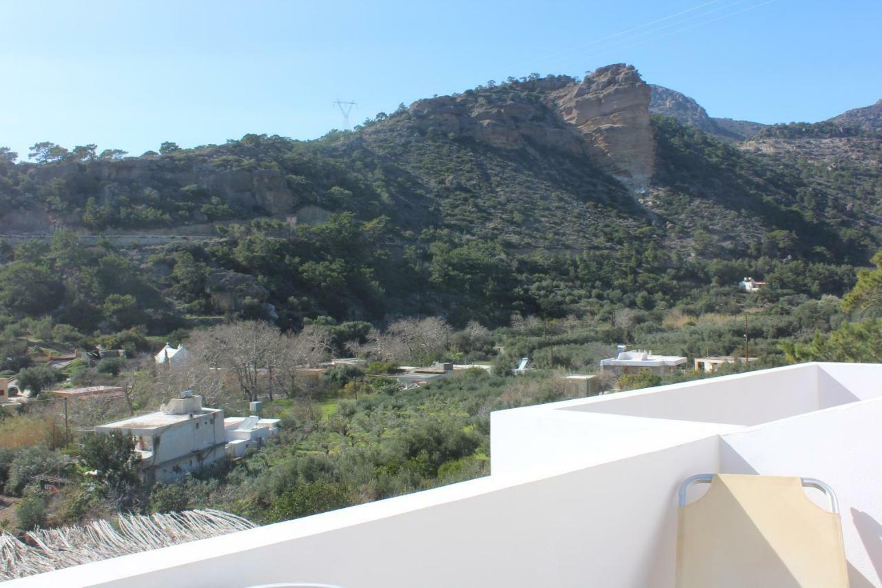 Aaron Studios Apartments Agia Fotia  Dış mekan fotoğraf