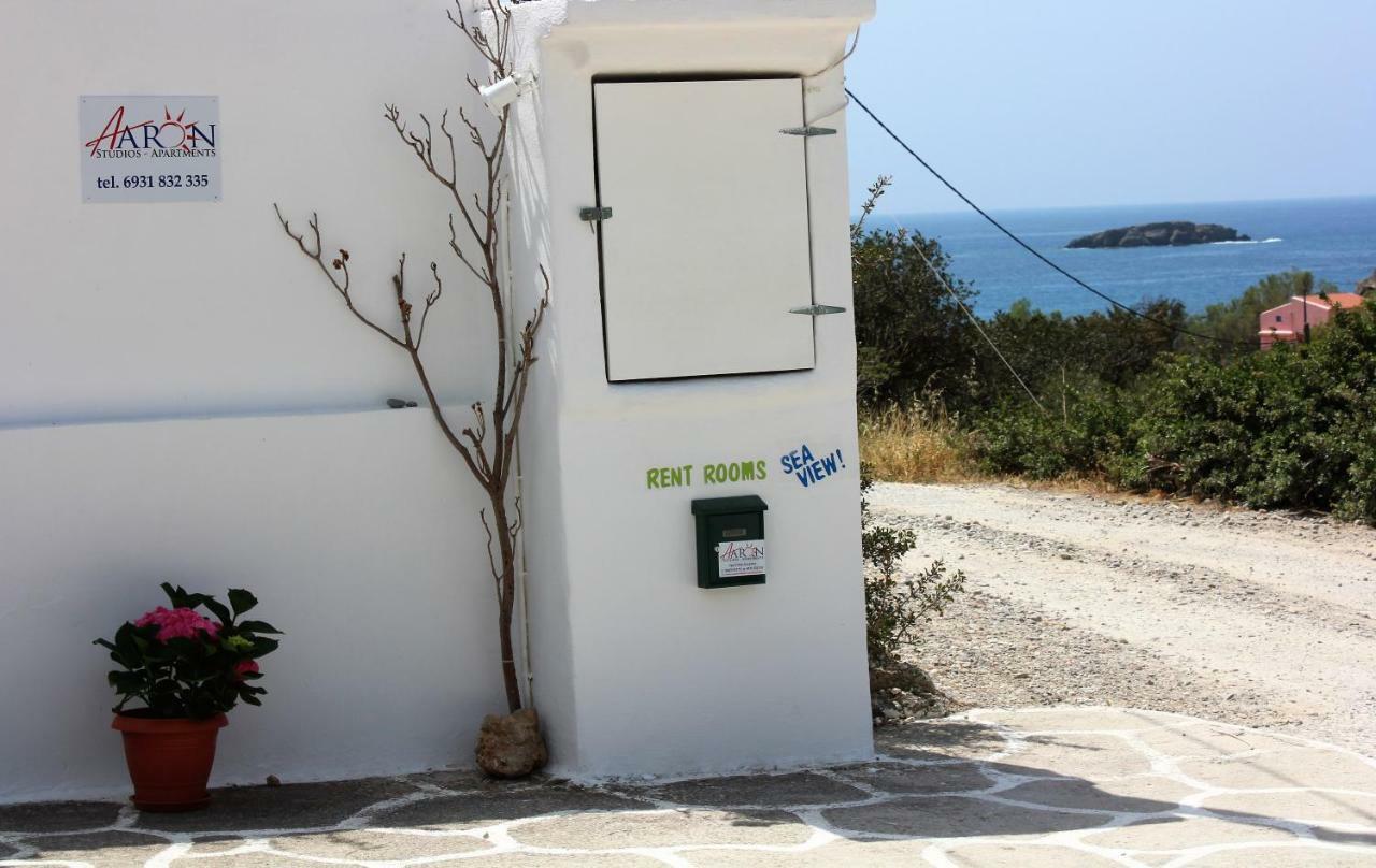 Aaron Studios Apartments Agia Fotia  Dış mekan fotoğraf