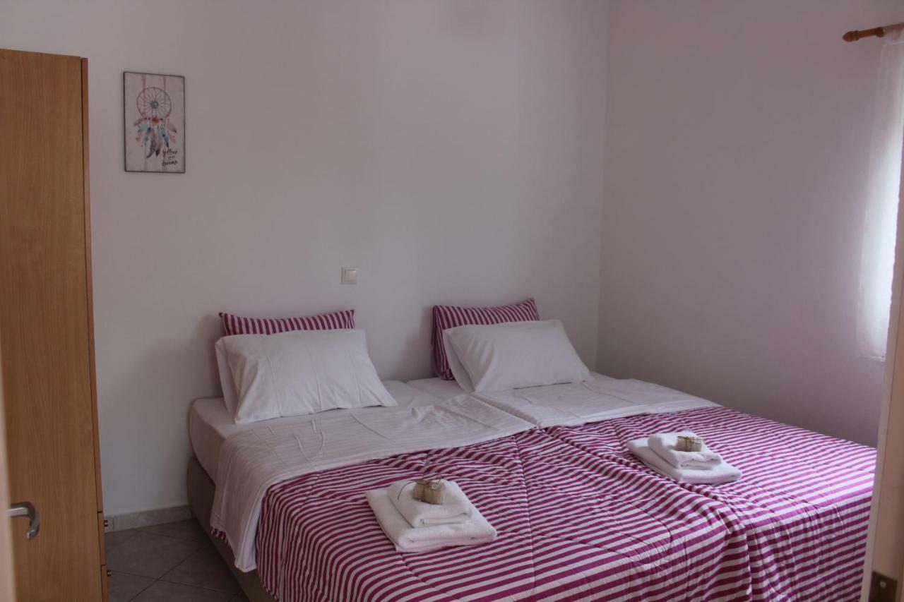Aaron Studios Apartments Agia Fotia  Dış mekan fotoğraf