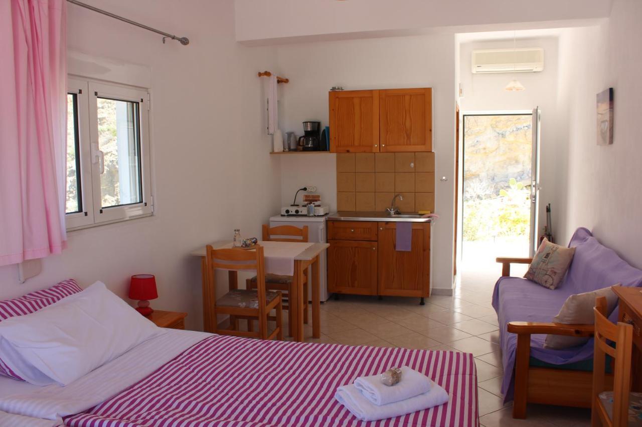 Aaron Studios Apartments Agia Fotia  Dış mekan fotoğraf