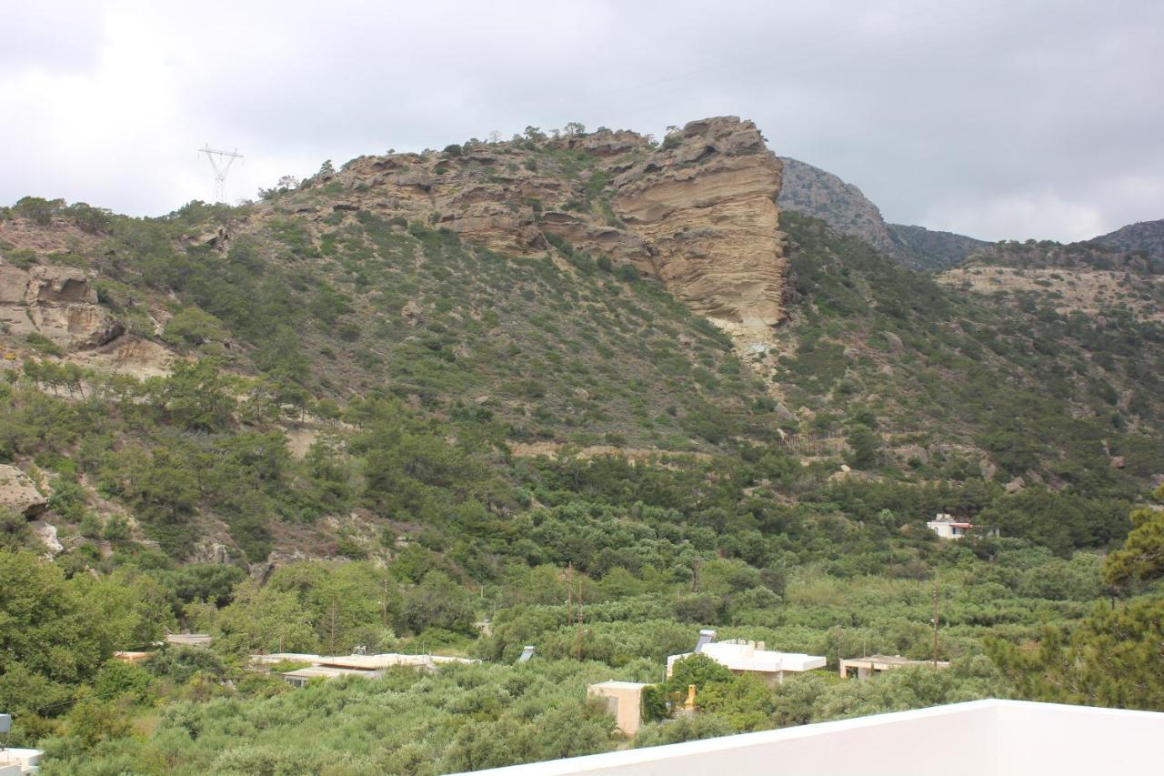 Aaron Studios Apartments Agia Fotia  Dış mekan fotoğraf